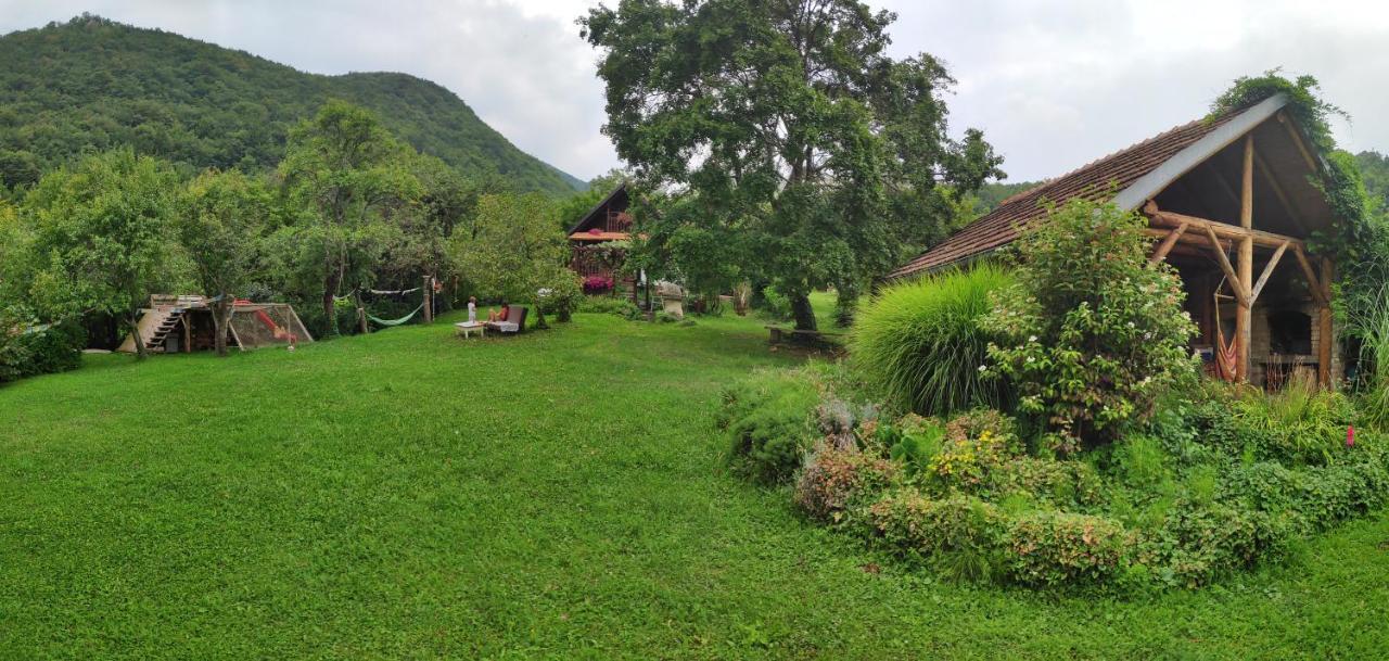 Na Okic - A Private Forest Oasis Sveti Martin pod Okicem Kültér fotó